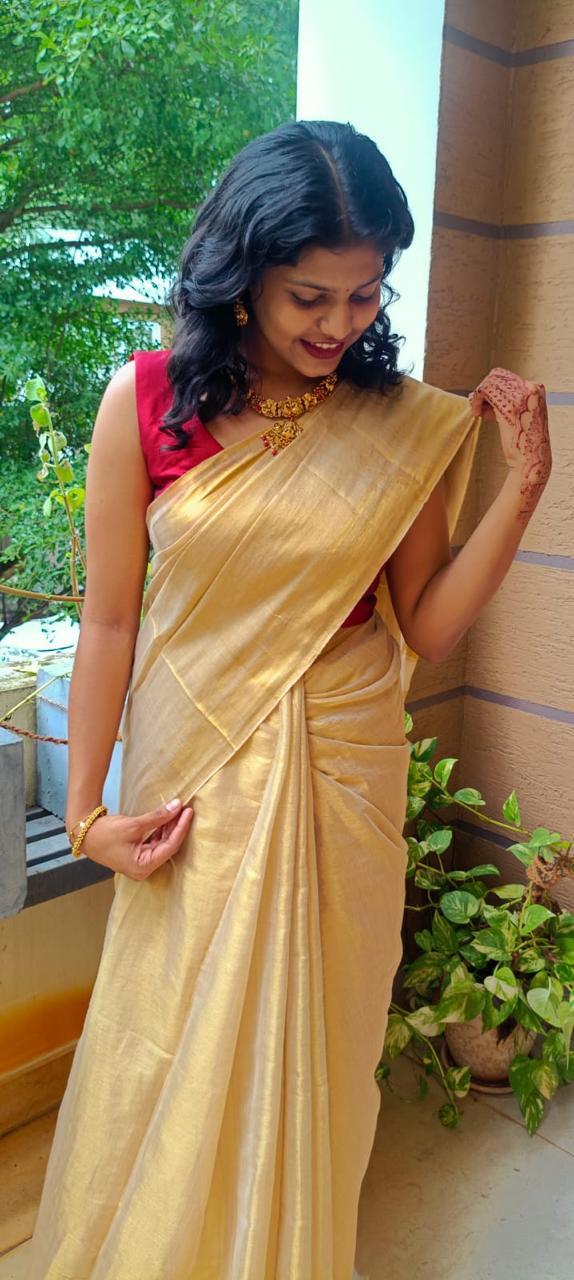 Trending 120 Count Premium Mul Cotton Tissue Kasavu Saree-WB-PMC-GTK-001
