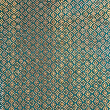 Peacock Green Banarasi Silk Saree with Antique Gold Zari Pallu& Traditional Leaf Buttas-B-SS-PGBS-AGZP-TLB-004