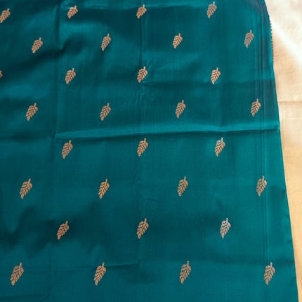 Peacock Green Banarasi Silk Saree with Antique Gold Zari Pallu& Traditional Leaf Buttas-B-SS-PGBS-AGZP-TLB-004